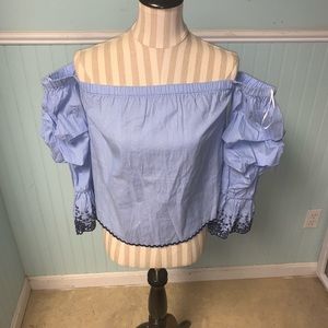 Romeo & Juliet off the shoulder top